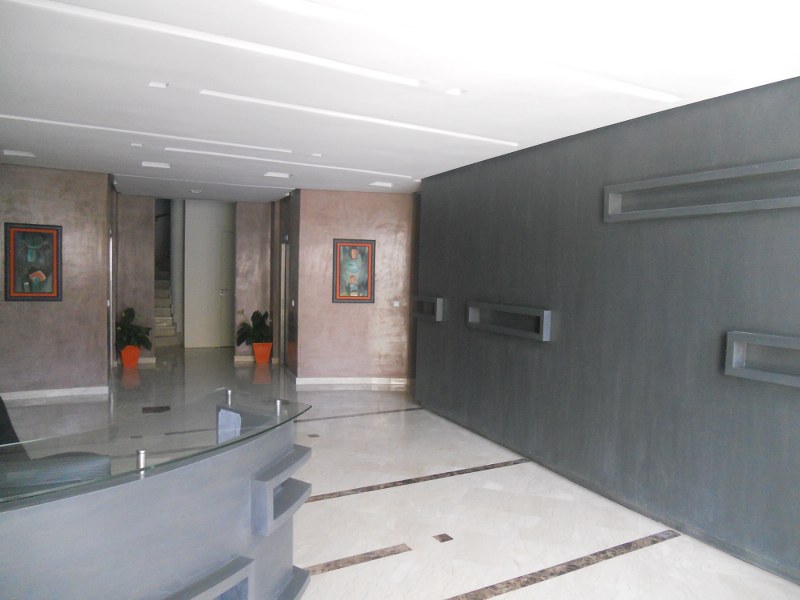 Plateau de bureau 63 m² — Bd de Paris, Lusitania