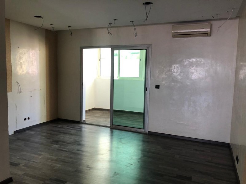Plateau de bureau 74 m² — Maarif