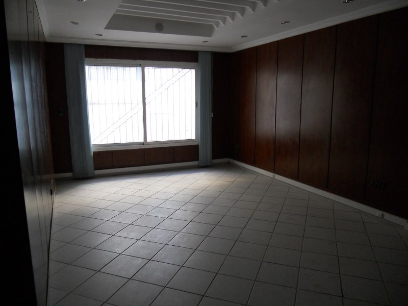 Plateau de bureau 96 m² — Maarif