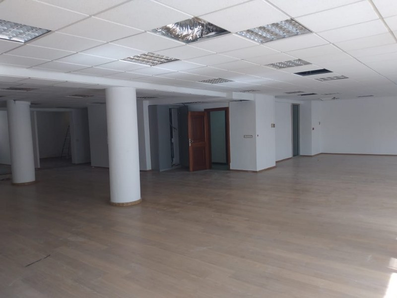 Plateau de bureau 224 m² — Bd Abdelatif Ben Kaddour, Racine Extension