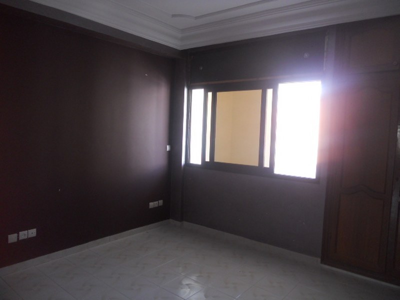 Plateau de bureau 150 m² — Bd Abdelatif Ben Kaddour, Racine Extension