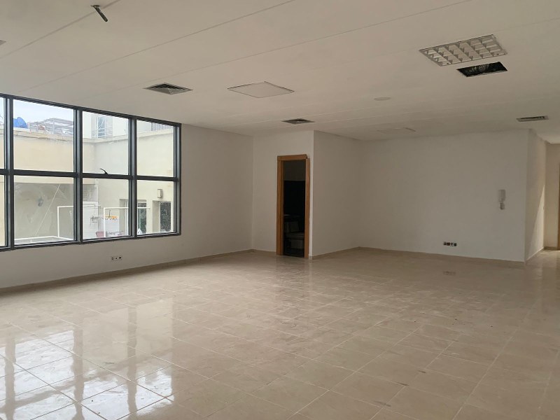 Plateau de bureau 79 m² — Bd Abdelmoumen, Des Hopitaux