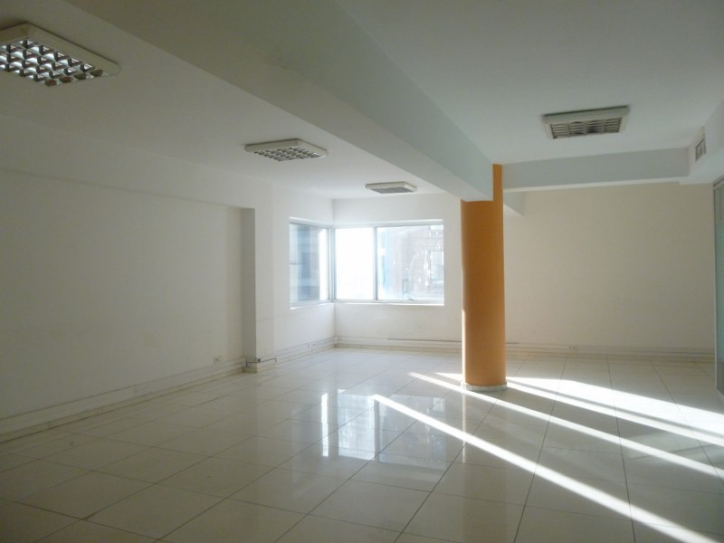 Plateau de bureau 87 m² — Maarif