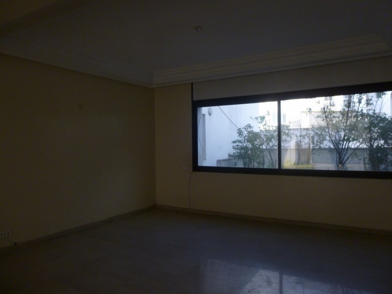 Plateau de bureau 250 m² — Bd Al Massira Al Khadra, Racine