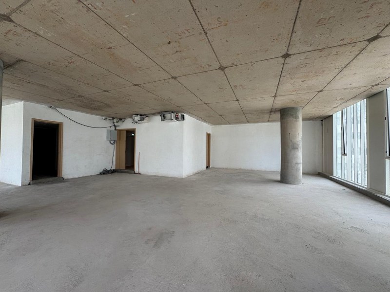 Plateau de bureau 189 m² — CFC
