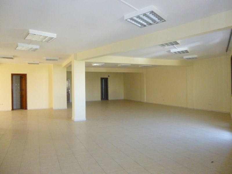 Plateau de bureau 230 m² — Bourgogne Ouest