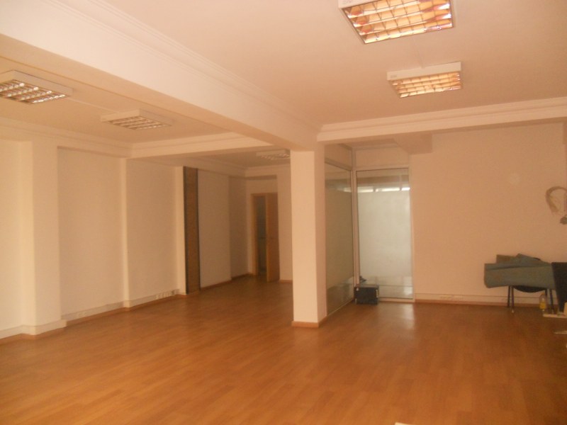 Plateau de bureau 120 m² — Gauthier