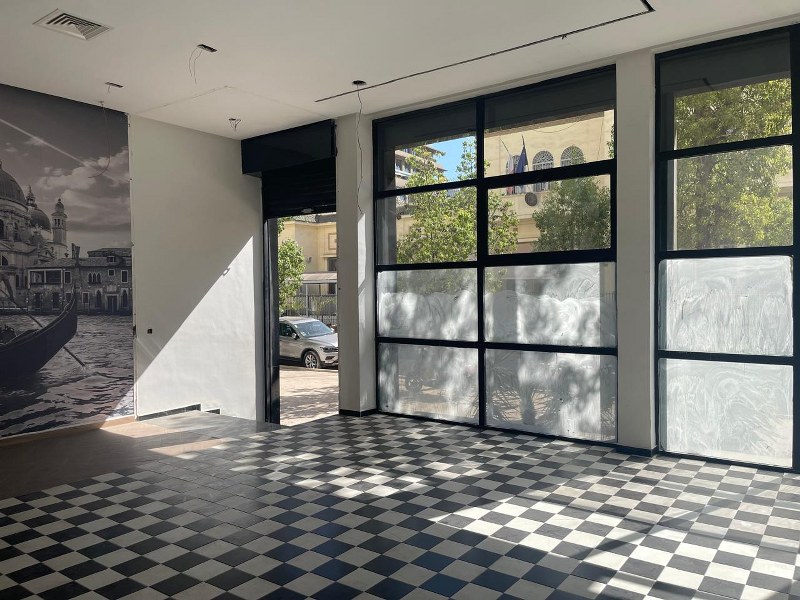 Local commercial 131 m² — Bd Moulay Youssef, Gauthier