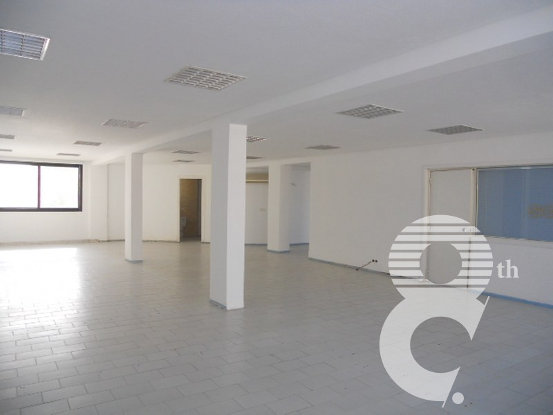 Plateau de bureau 100 m² — Mers Sultan