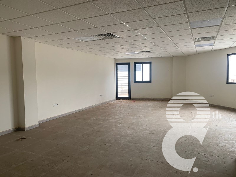 Plateau de bureau 73 m² — Al Batha Extension