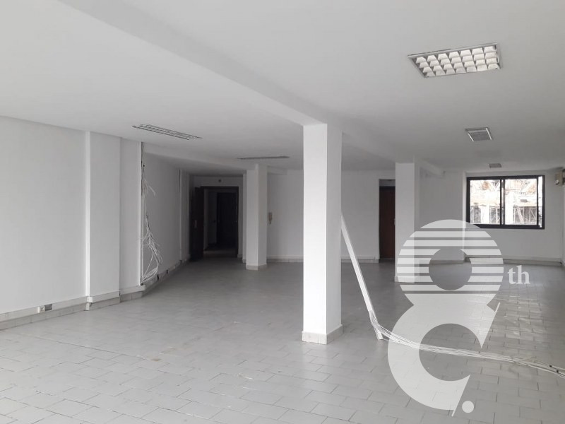 Plateau de bureau 130 m² — Mers Sultan