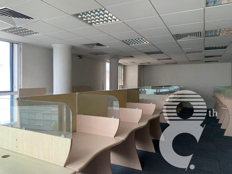 Plateau de bureau 257 m² — Burger