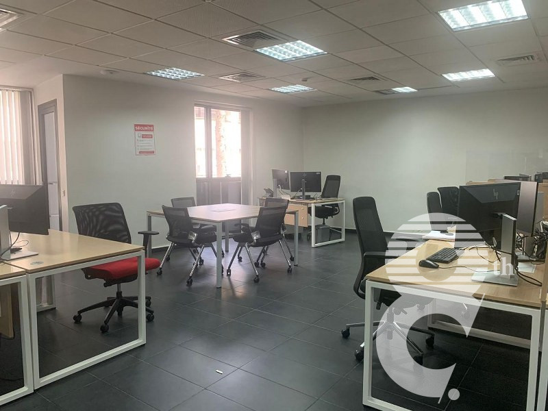 Plateau de bureau 349 m² — Avenue Moulay Hassan 1er, Gauthier