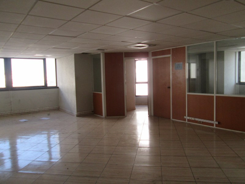 Plateau de bureau 298 m² — Gauthier