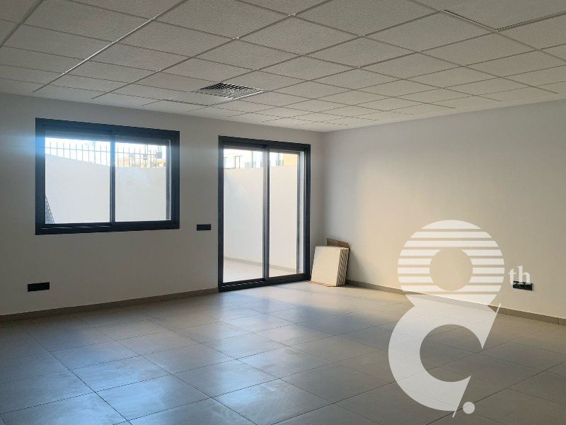 Plateau de bureau 56 m² — Avenue Omar El Khayam