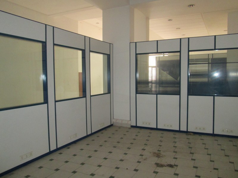 Plateau de bureau 800 m² — Des Hopitaux