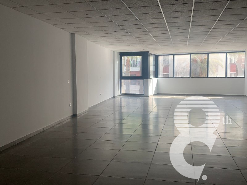 Plateau de bureau 104 m² — Bourgogne Ouest