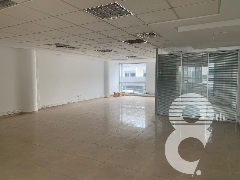 Plateau de bureau 113 m² — Bd Abdelmoumen, Palmier