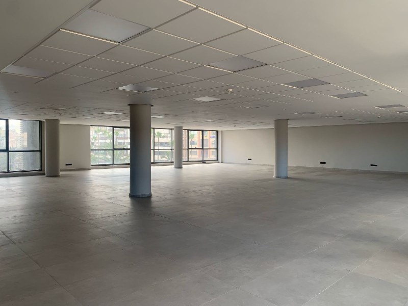 Plateau de bureau 325 m² — Bourgogne Ouest