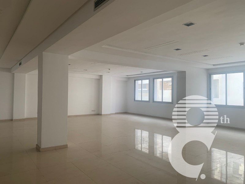 Plateau de bureau 124 m² — Bd Abdelmoumen