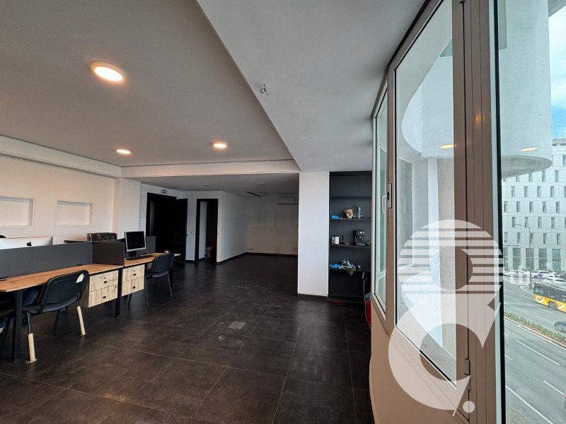 Plateau de bureau 116 m² — Bd Zerktouni, Maarif