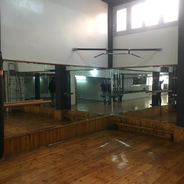 Local commercial 230 m² — Bourgogne Tsf
