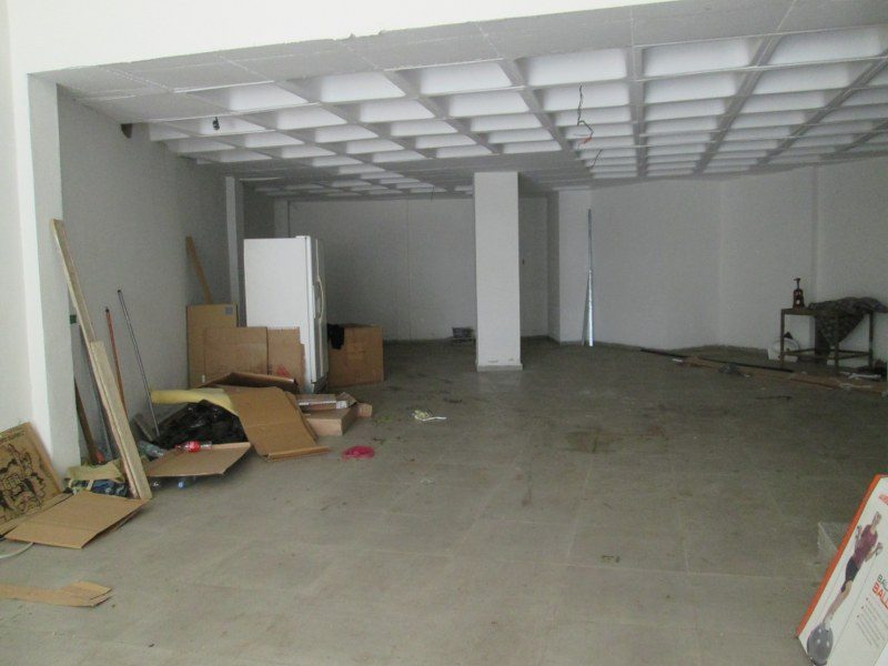 Local commercial 281 m² — Al Batha-Ex Val Fleuri