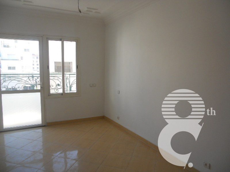 Plateau de bureau 120 m² — Des Hopitaux