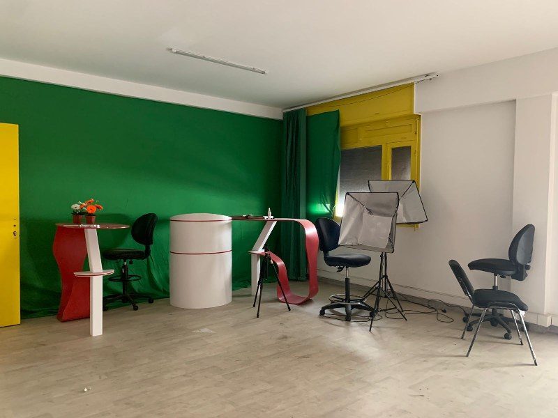 Plateau de bureau 120 m² — Liberte