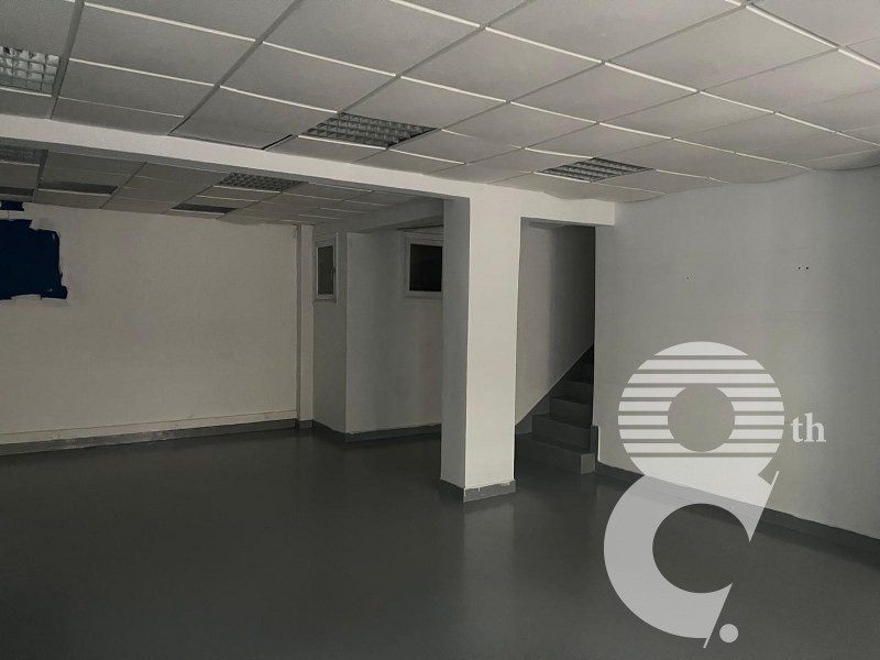 Local commercial 140 m² — Proximite du Bd Moulay Youssef