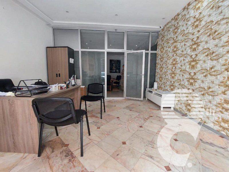 Local commercial 240 m² — Alsace Lorraine