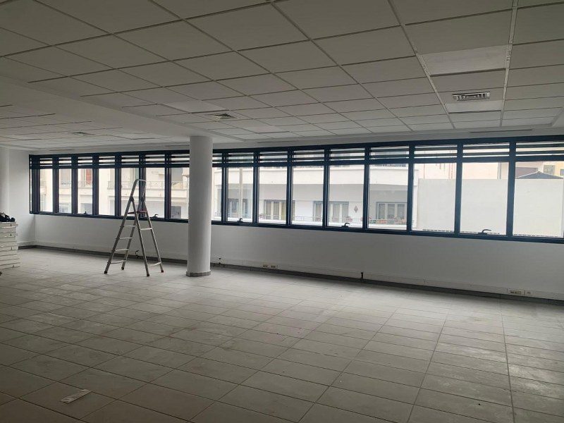 Plateau de bureau 90 m² — Alsace Lorraine