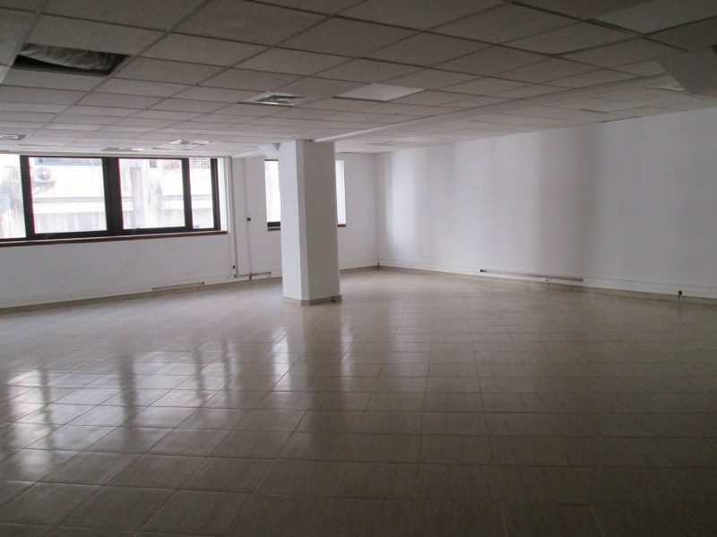 Plateau de bureau 150 m² — Gauthier