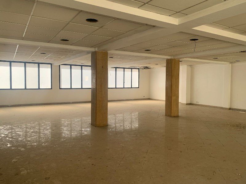Plateau de bureau 450 m² — Gironde