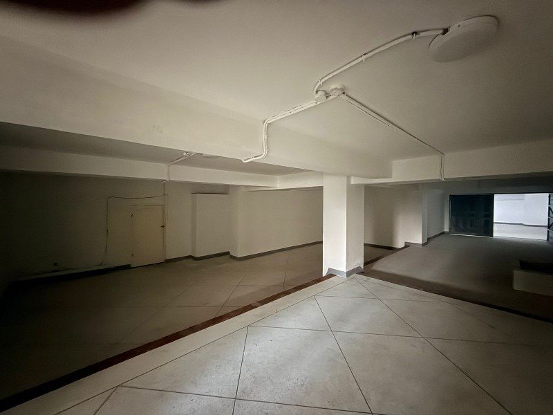 Local commercial 449 m² — Boulevard D'Anfa, Gauthier