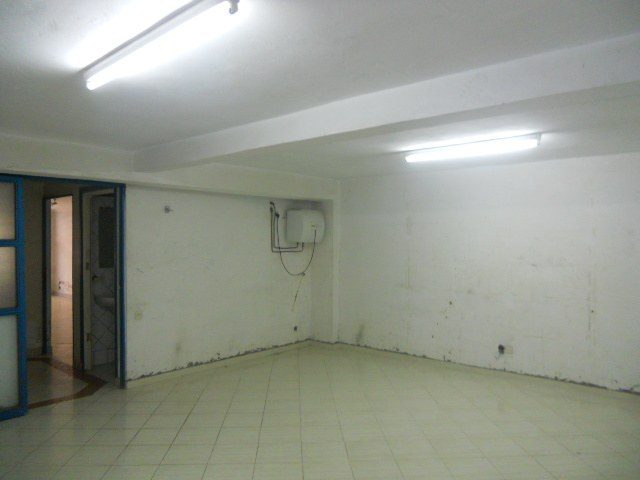 Local commercial 170 m² — Maarif Extension