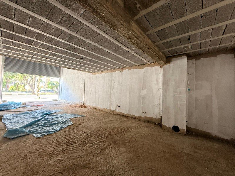 Local commercial 110 m² — Bd Ghandi, Al Batha-Val Fleuri