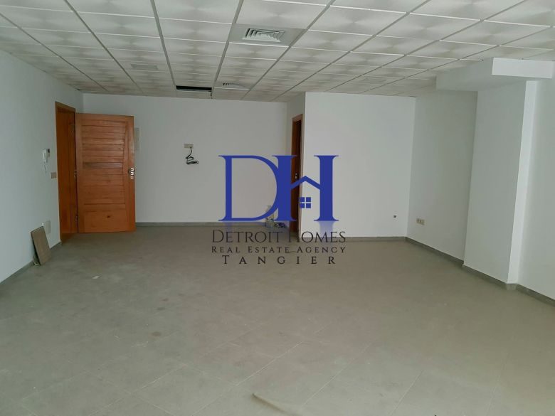 Bureau 85 m² — Centre-ville, Tanger