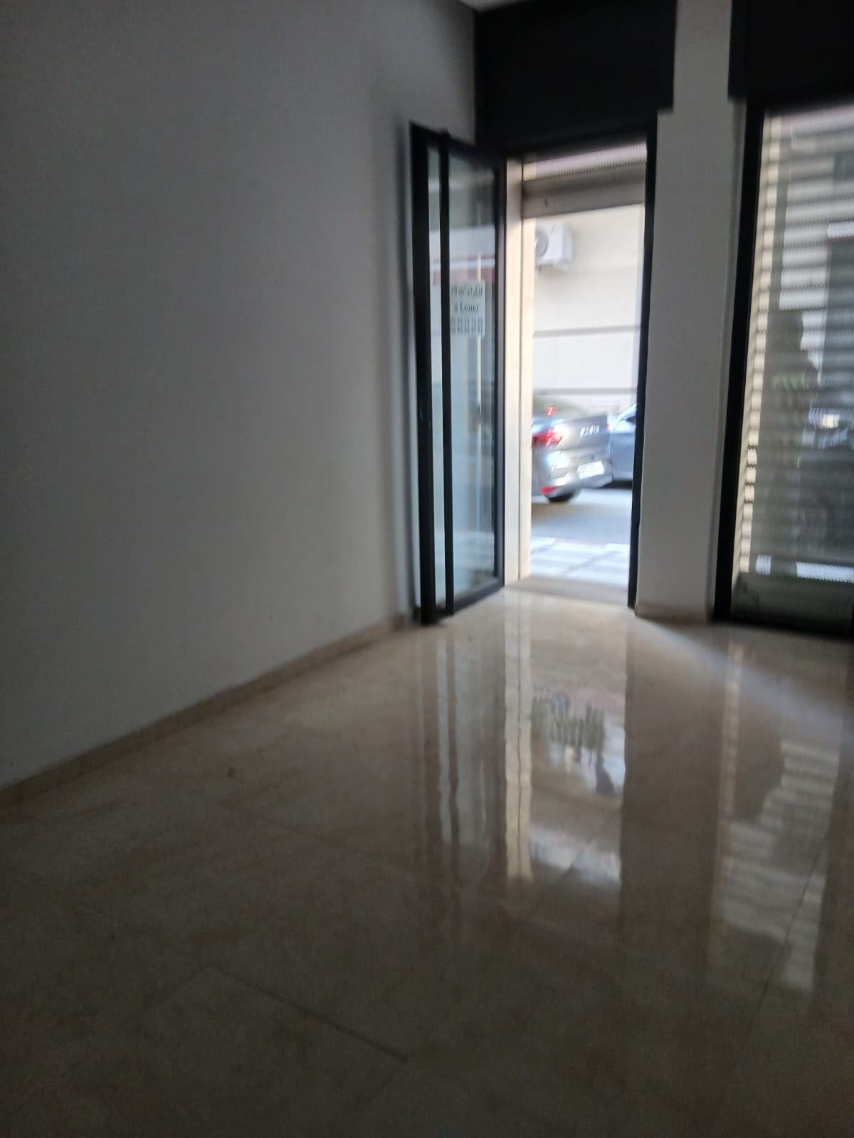 Magasin aménagé 14 m² — Centre-ville, Tanger